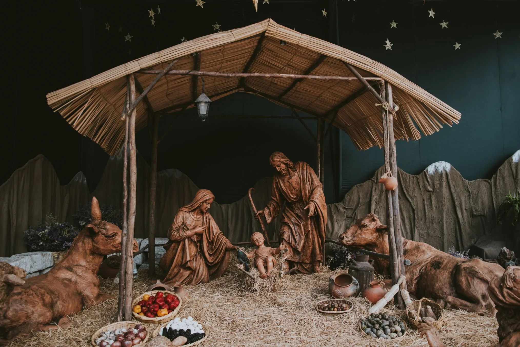 Jesus in deals the manger images
